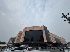 -胖东来生活广场(健康路店)