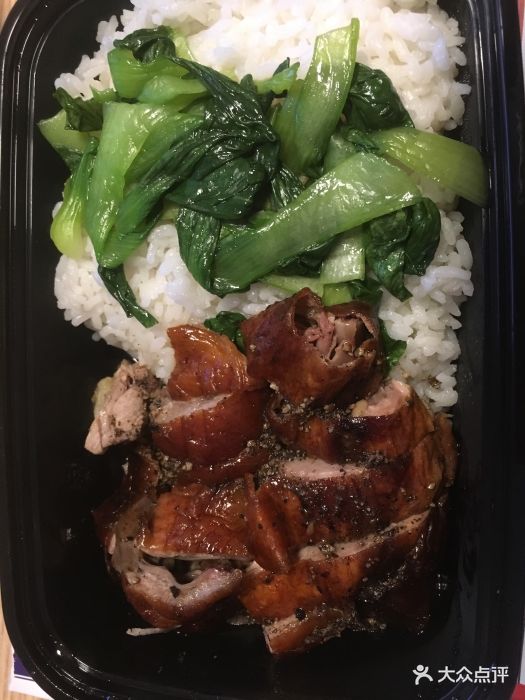 澳门陈光记烧味饭店(双井店)黑椒烧鸭饭图片