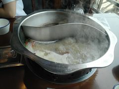 -亿诣蝎府炸酱面羊蝎子火锅(酷车小镇店)