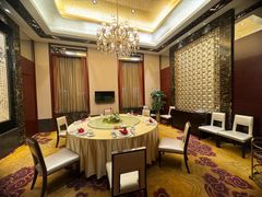 -民族饭店-四季餐厅
