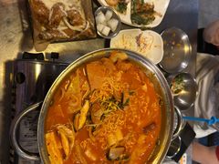 -富乐满韩国正宗炸鸡韩国料理(虹泉路店)