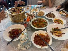 -汗腾格里·风味餐厅(新疆驻京办店)