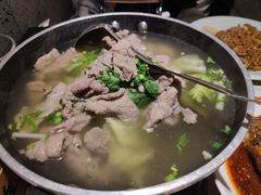 -全牛匠·乐山跷脚牛肉(新中关店)