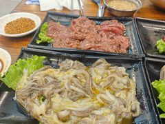 -韩风烤牛肉冷面店