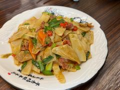 -民间瓦缸煨汤館(嵩山路店)