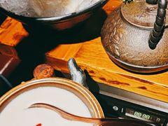 -老牌坊云南鱼豆花火锅(哈西万达店)