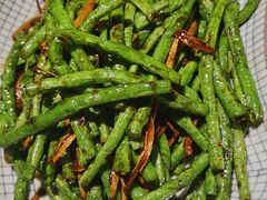 茶树菇炬豆角-城池·洛阳菜