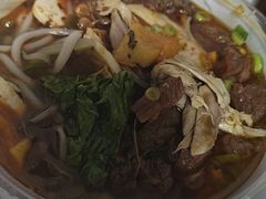 -八两八金·莱芜特色炒鸡(市南漳浦路店)