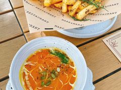 -Mark&Mars Restaurant