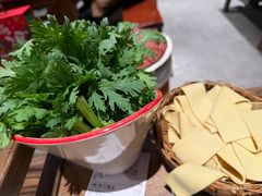 -袁山山重庆火锅(丈八北路店)