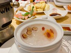 -雍和会海鲜姿造自助(湖东路店)