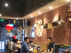 大堂-木屋烧烤(岗顶二店)