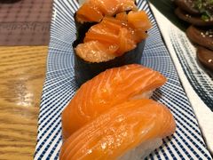 三文鱼握寿司-林妈妈村·日式料理(宝山龙湖天街店)