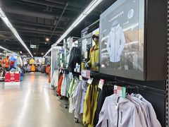 -迪卡侬(西三旗店)