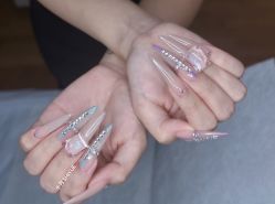 -十月·日式美甲美睫·纹眉