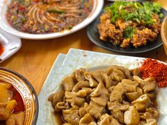 -朱大嘴肥肠血旺(福字街店)