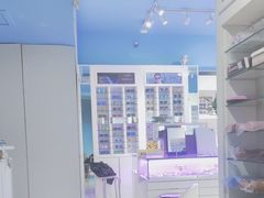 -提一眼镜·蔡司·依视路(小寨店)