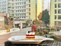 -UNI UNI(环亚凯瑟琳店)