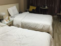 -欧杰西酒店(钟楼骡马市店)