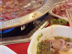 -山城年华老火锅(玉林店)