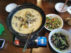 -山涧肴·泉水煮活鱼(坂田店)