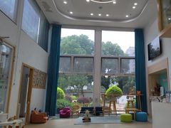 -蒙蒙狮蒙台梭利儿童之家