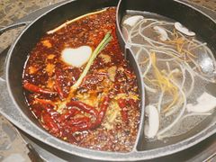 -椒香城门口老火锅(长寿路店)