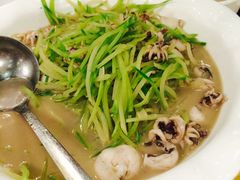 墨鱼炖萝卜-私房小厨(康城路店)