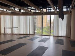 -乐刻瑜伽·普拉提·小瑜荚YogaPod(滨江银泰店)