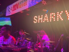 -鲨鱼美式餐厅酒吧Sharky