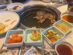-韩香福烤肉庄园(荣成店)