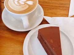 -Cafe Villa