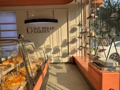 -顶东面包花园·生日蛋糕(香榭丽店)