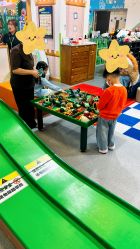 -莫莉幻想儿童乐园(三河燕郊永旺店)