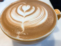 拿铁咖啡-玫瑰西餐厅.意面披萨.牛排咖啡
