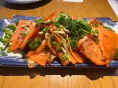 黔灵山酸萝卜-包整·丝娃娃(一览甲秀楼风景店)