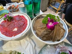 -墨居上隐·院子里火锅(峨眉店)