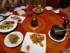 -江南大酒店·地道正宗有锅气的江西菜(中华北大街店)