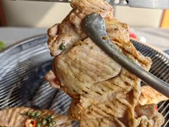 -啊美丽炭火烤肉(滑翔一店)