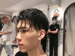 -苏豪路易士·嘉玛发廊