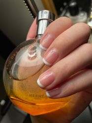 -悦指间美甲美睫