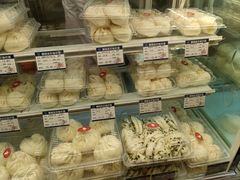 -白玉兰食品(中山公园龙之梦店)
