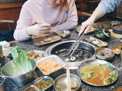-红泥小火炉·东北泥炉烤肉(天一旗舰店)