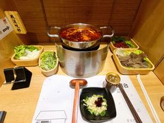 -独食火锅·半米屋台(直营总店)
