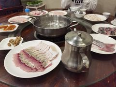 -正能量脆肉鲩火锅