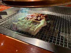 -肉甲韩国木炭烤肉(新壹街1店)
