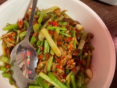 -新李记 · 口味菜馆(南郊公园店)