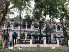 -星巴克臻选(广州沙面店)