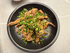 葱香小鱼-芙蓉凰花园酒楼
