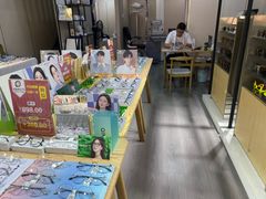 -零度眼镜·宝视友·蔡司依视路(吾悦花街店)